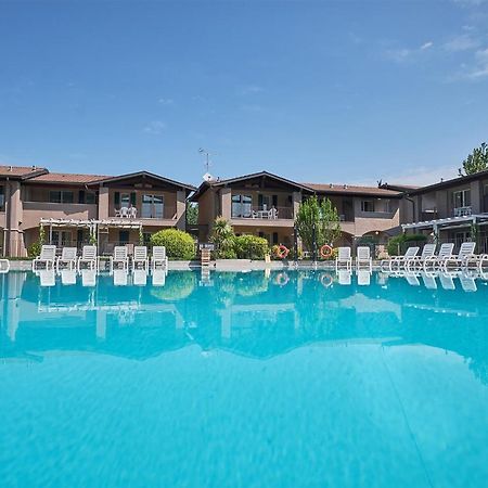 Villaggio Turistico Lugana Marina Sirmione Esterno foto
