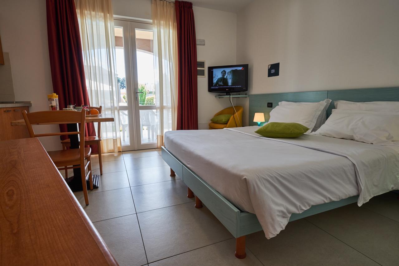 Villaggio Turistico Lugana Marina Sirmione Esterno foto