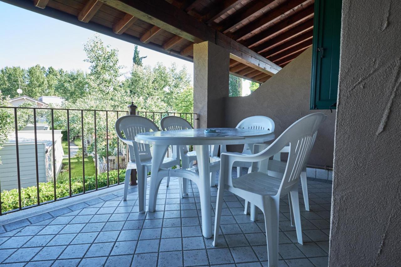 Villaggio Turistico Lugana Marina Sirmione Esterno foto
