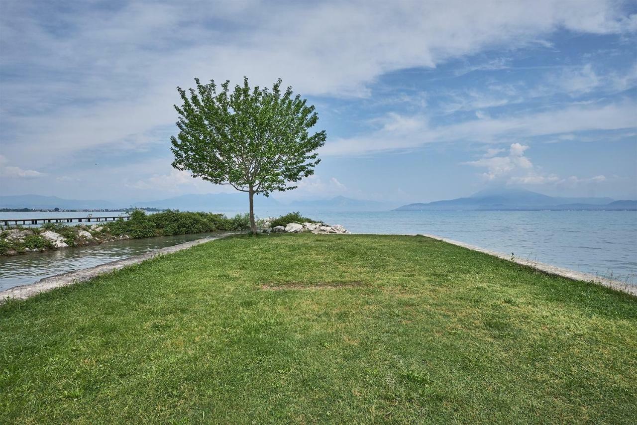 Villaggio Turistico Lugana Marina Sirmione Esterno foto